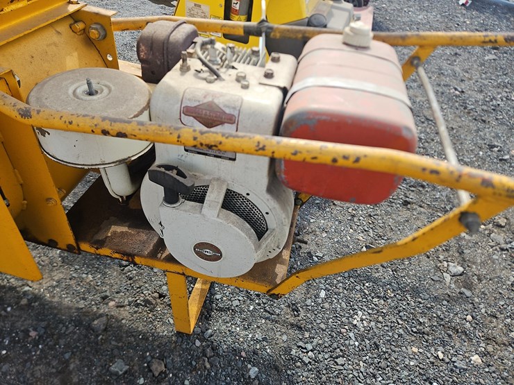 international-shredder/chipper-image-5