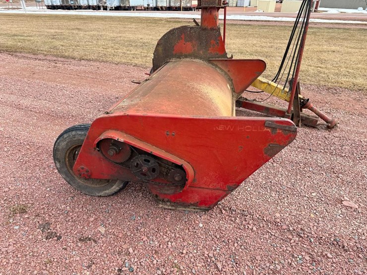 new-holland-36-image-10