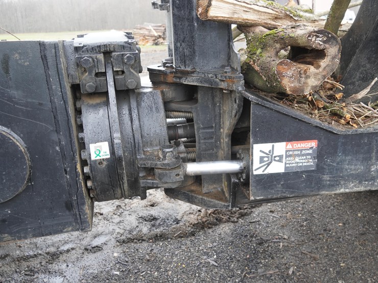 2011-timberpro-tf830b-image-60