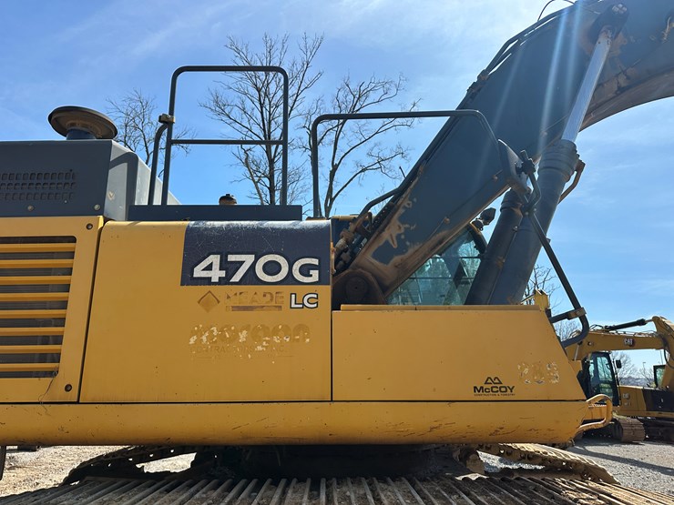 2016-deere-470g-lc-image-15