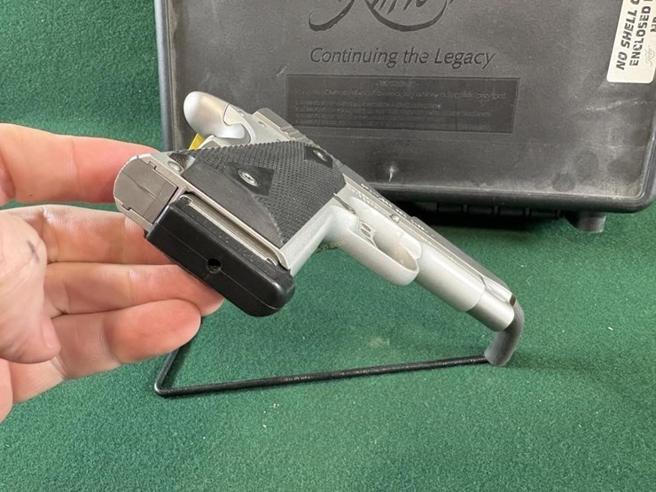 kimber-stainless-pro-carry-ii-45-acp-pistol-image-6