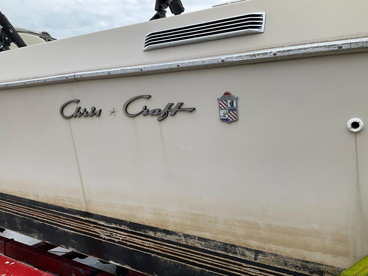 #154-•-1986-chris-craft-fishing-boat-image-18
