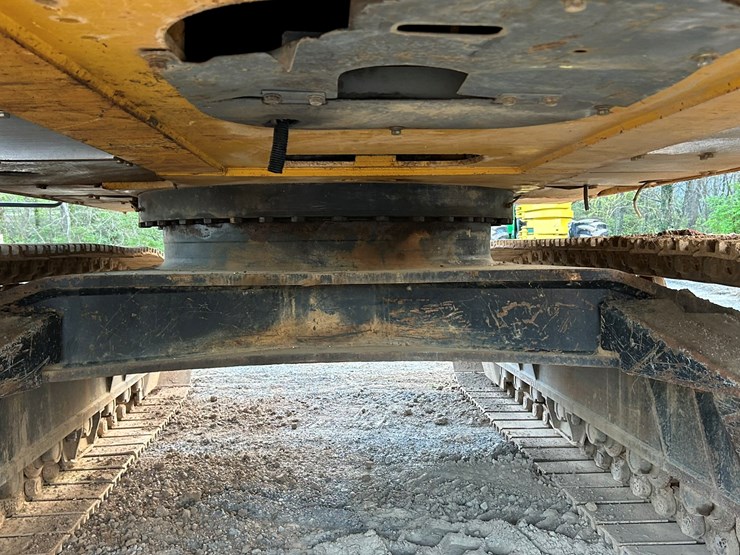 deere-470g-lc-image-74