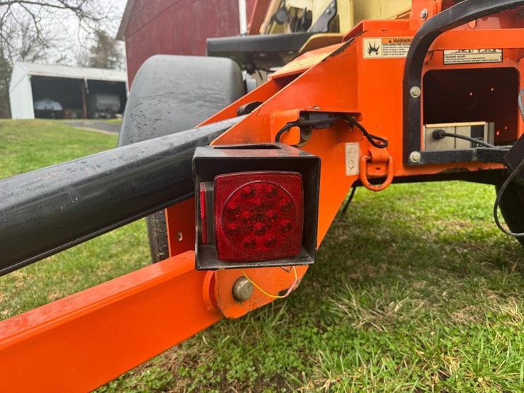 2016-jlg-t500j-image-18