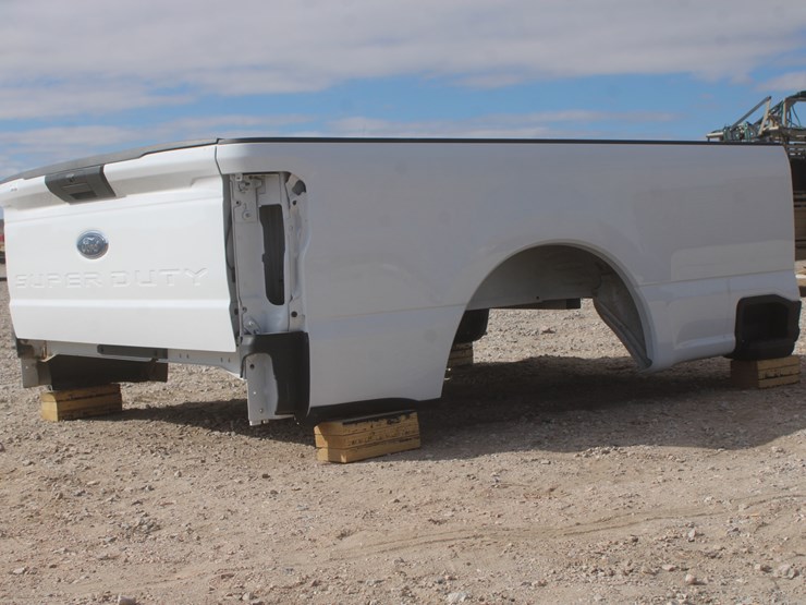 #3039-•-8ft-ford-superduty-pickup-bed-image-4