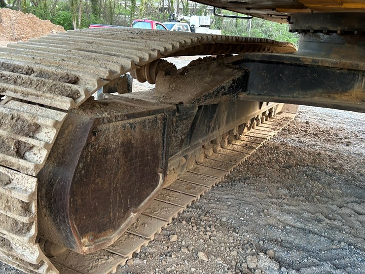 deere-470g-lc-image-73