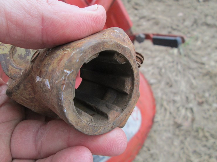 #37294-•-je-co-spreader-image-8