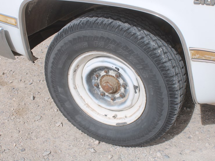 1984-chevrolet-c20-image-16