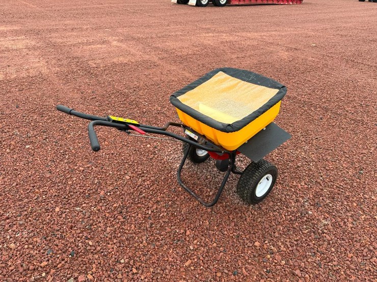 #19-•-lot-19-image-4