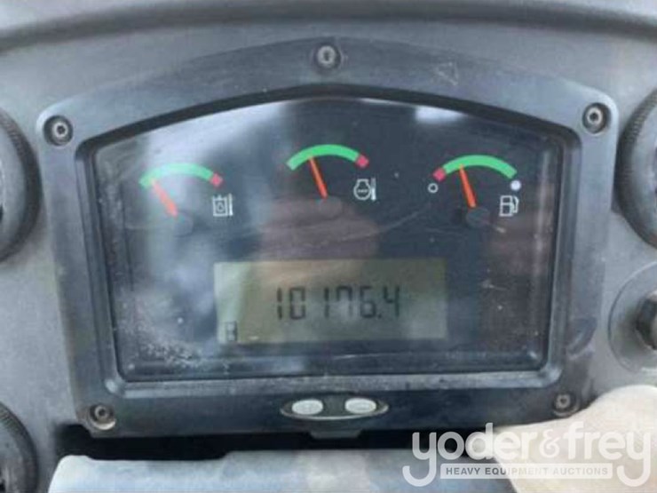 2014-caterpillar-d6k2-xl-image-46