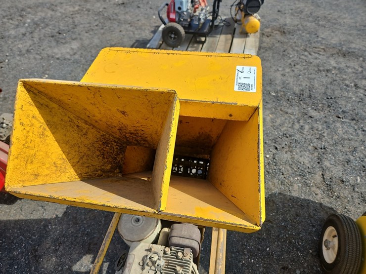 international-shredder/chipper-image-6