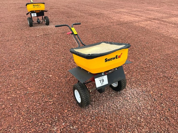 #19-•-lot-19-image-1