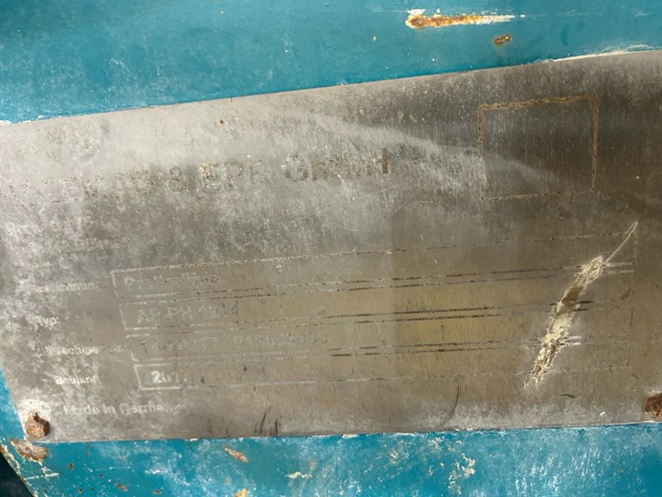 #124-•-2017-powerscreen-tp500-impact-crusher-image-25