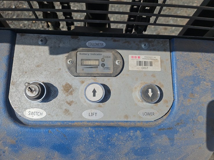 foster-roll-lifter-image-6