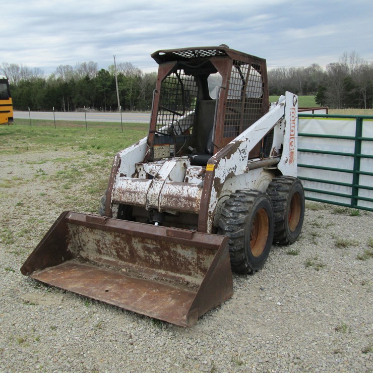 BOBCAT 853