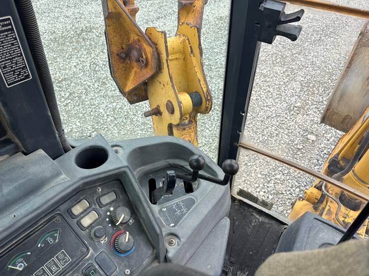 2001-deere-310sg-image-69