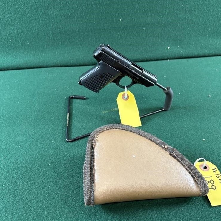 Bryco Jennings J-22 22LR Pistol