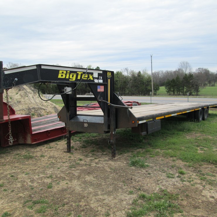 #37277 • 2014 Big Tex 22GN-38 38' T/A Steel Gooseneck Flatbed Trailer 16VGX3826E2059085