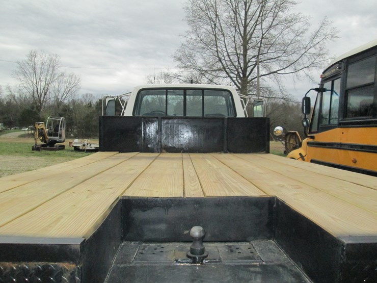 1997-ford-f800-image-10