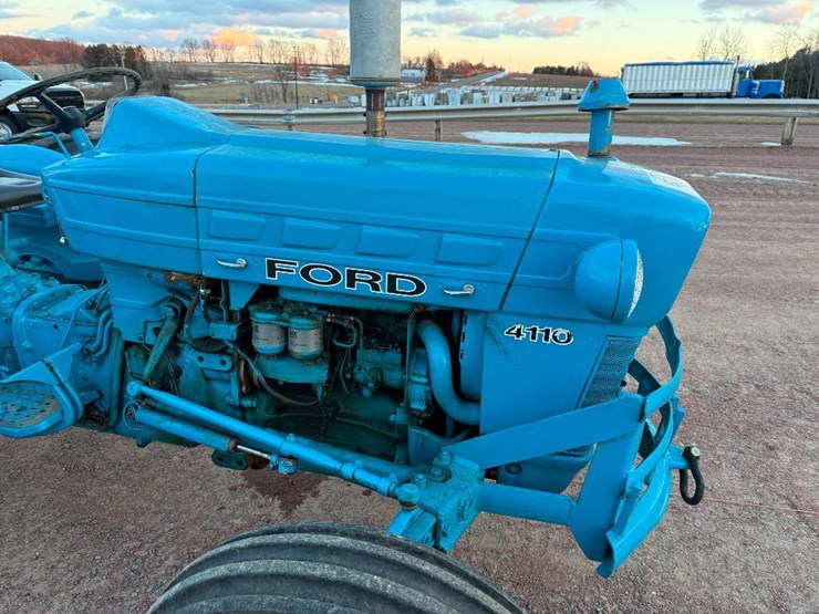 ford-4110-image-16