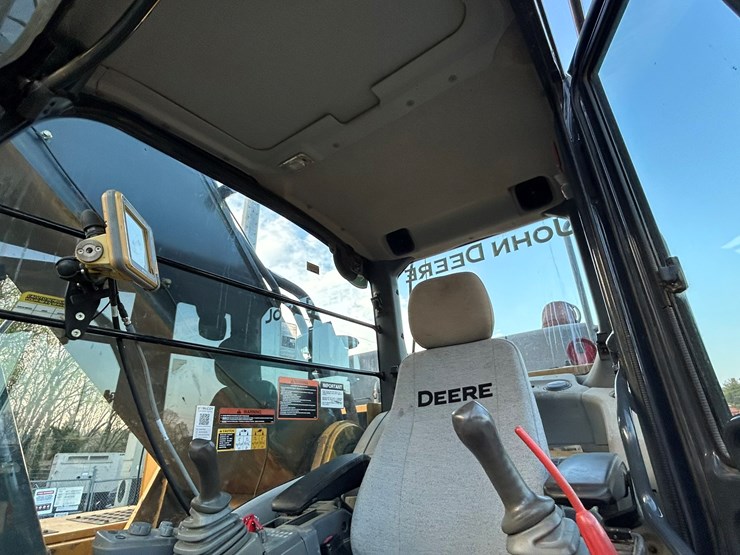 deere-470g-lc-image-66