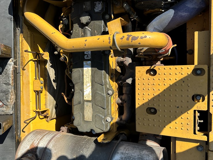 2011-caterpillar-336dl-image-41