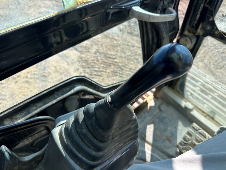 2011-caterpillar-336dl-image-57