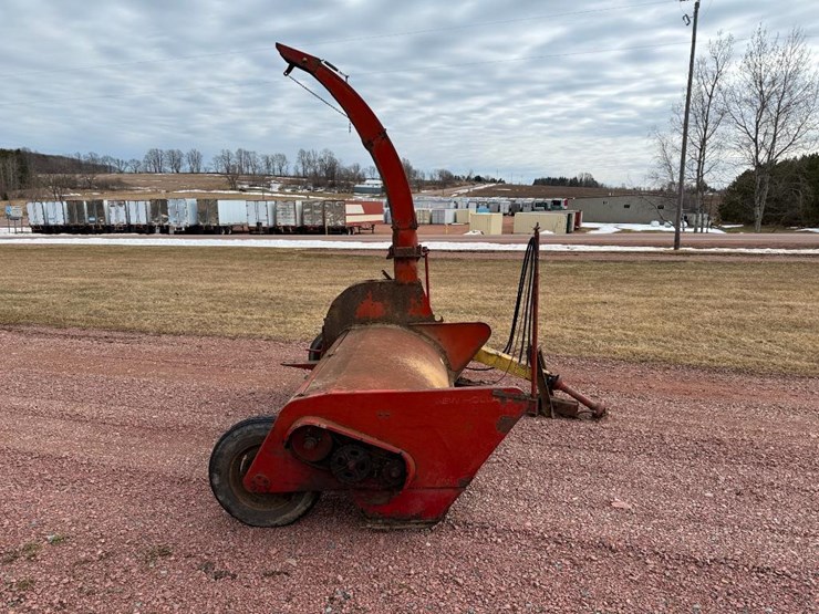 new-holland-36-image-2