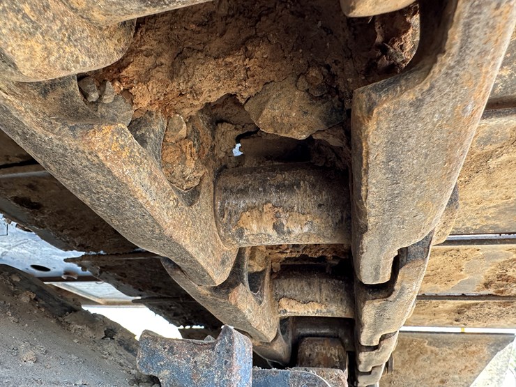 2017-volvo-ec350el-image-64