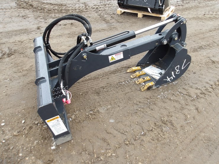 #7814-•-skid-steer-big-arm-backhoe-image-1