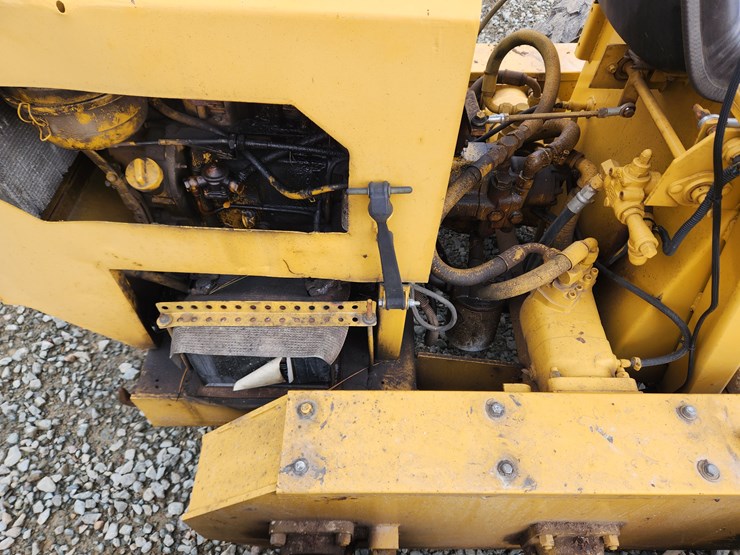 massey-ferguson-8-image-13