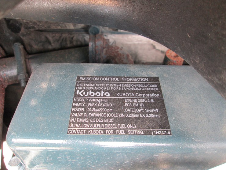 #37299-•-2015-kubota-kx155-5-hydraulic-excavator-11017-image-14