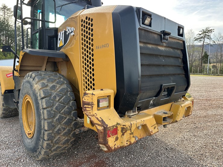 2012-caterpillar-950k-image-23