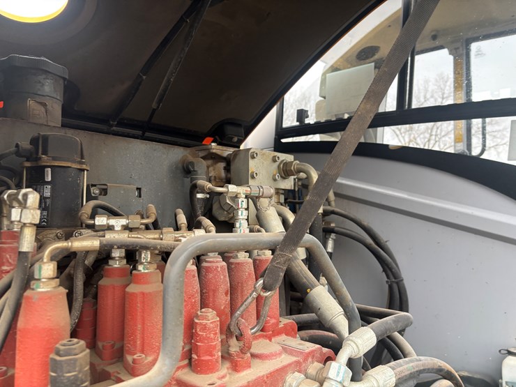 2018-wacker-neuson-et145-image-35