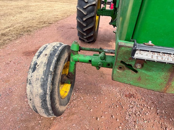john-deere-4020-image-19