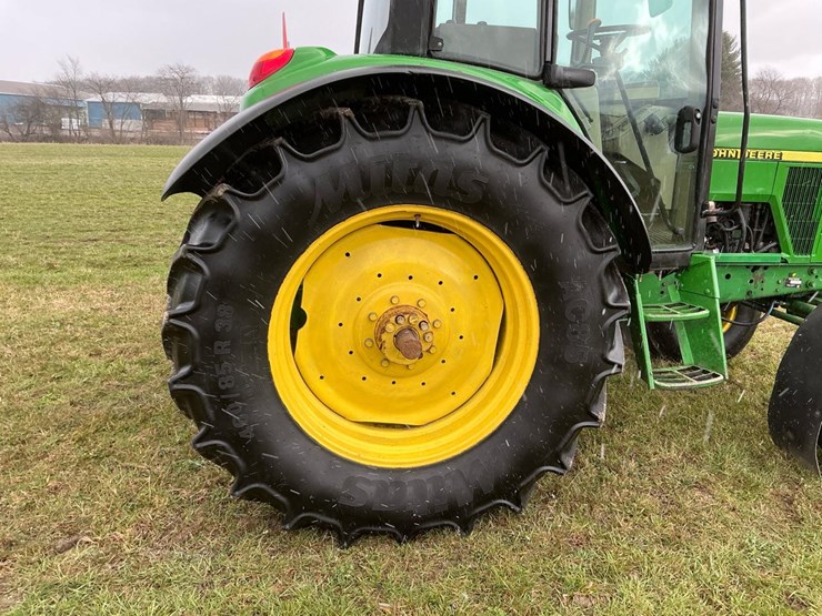 2000-john-deere-6410-image-75