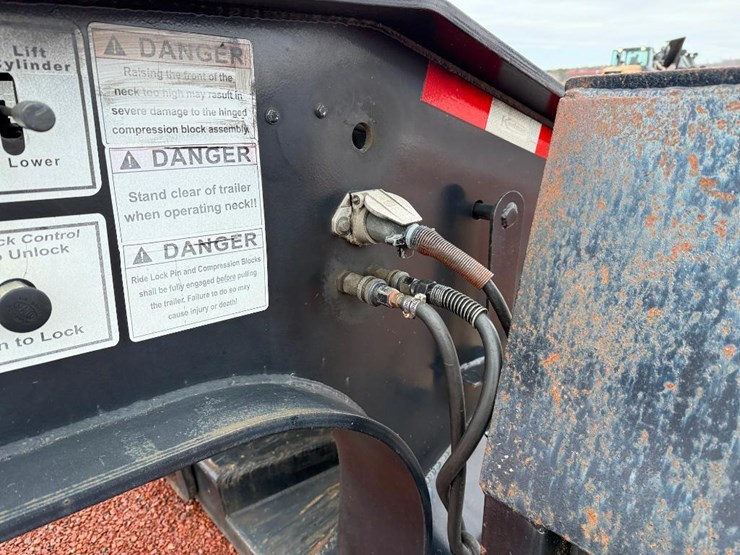 #301-•-lot-301-image-31