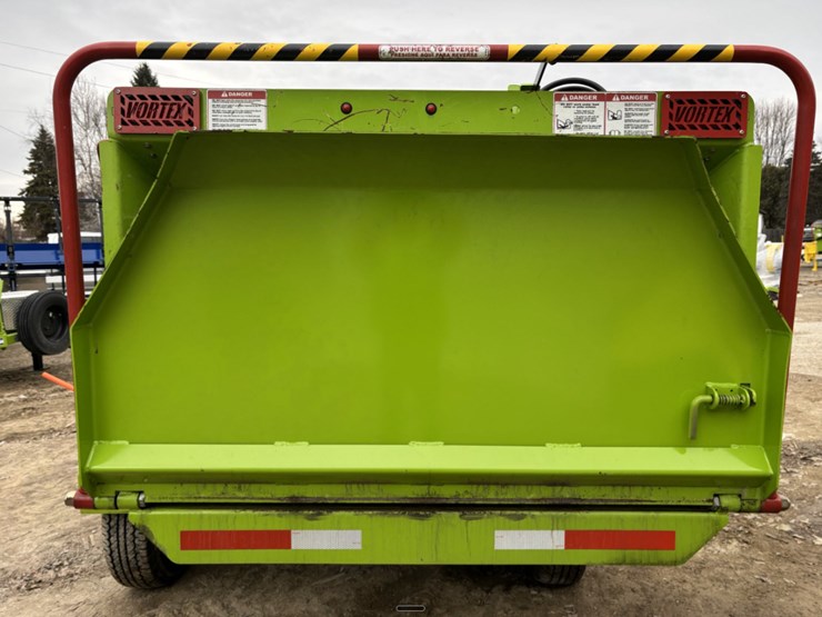 #149-•-2024-vortex-v12-brush-chipper-image-10