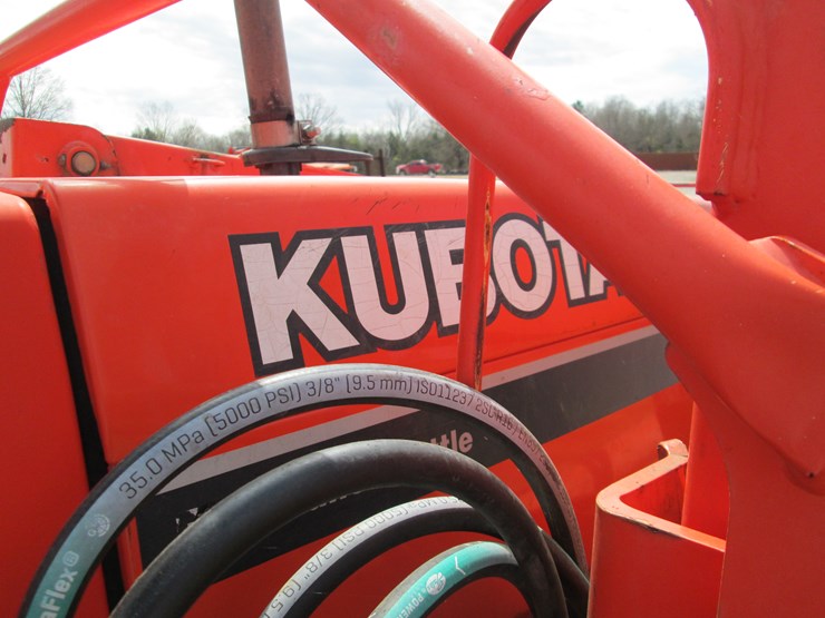 kubota-m6800-image-16
