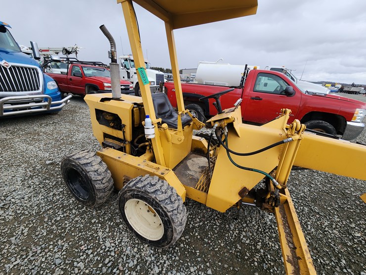 massey-ferguson-8-image-12