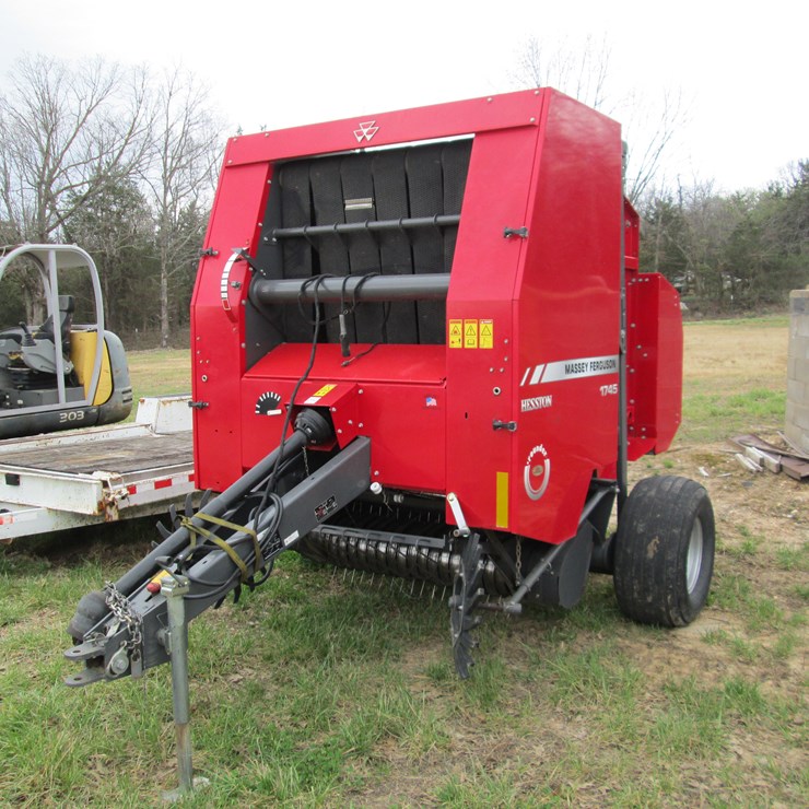 MASSEY-FERGUSON 1745