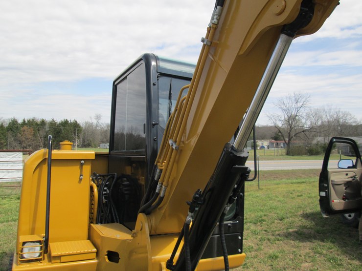 caterpillar-306e-image-18