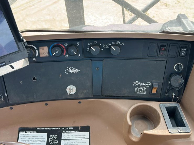 2014-john-deere-4940-image-43