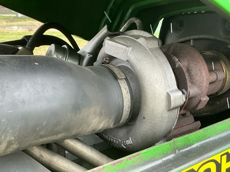 2000-john-deere-6410-image-22