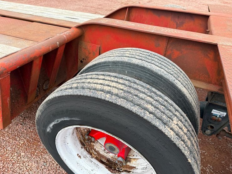 #194-•-lot-194-image-8