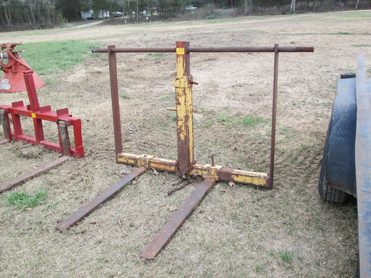 #37280-•-43"-pallet-forks-image-1