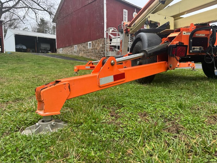 2016-jlg-t500j-image-15