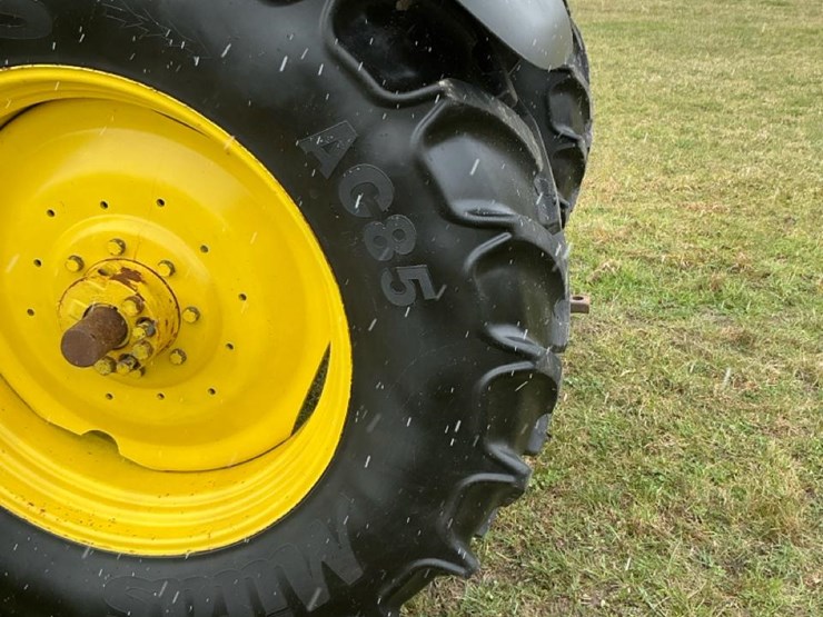 2000-john-deere-6410-image-85