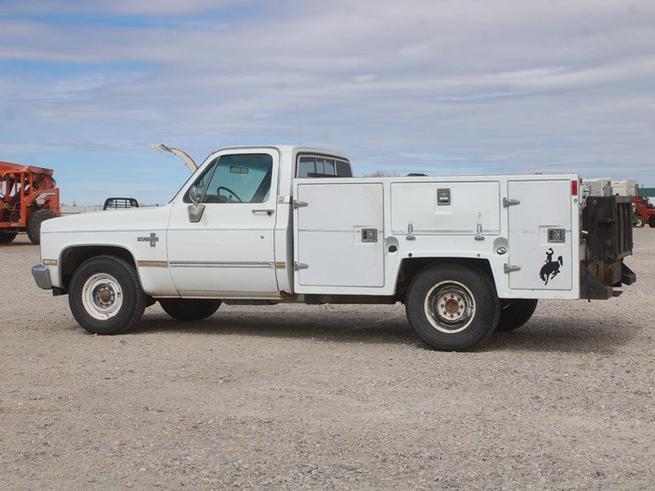 1984-chevrolet-c20-image-4