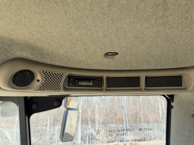 2012-gvm-ut5212-powerplatform-multipurpose-vehicle-image-30